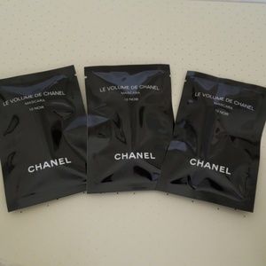 New CHANEL beauty bundle:3 le volume mascara &Bleu